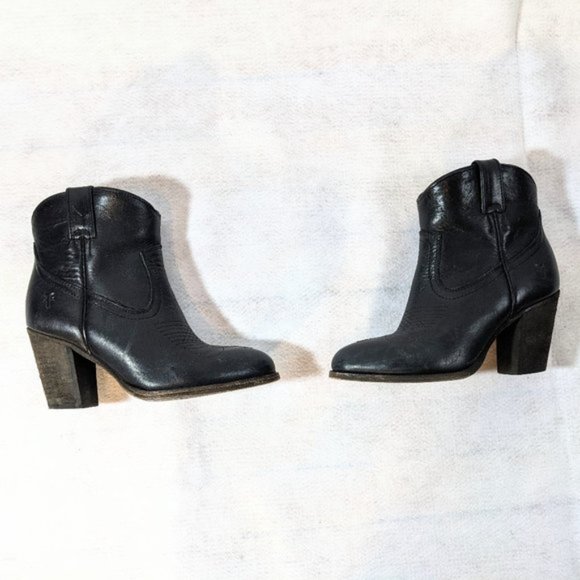 Frye Ilana Short Pull On Heel Ankle Boot - Picture 10 of 14